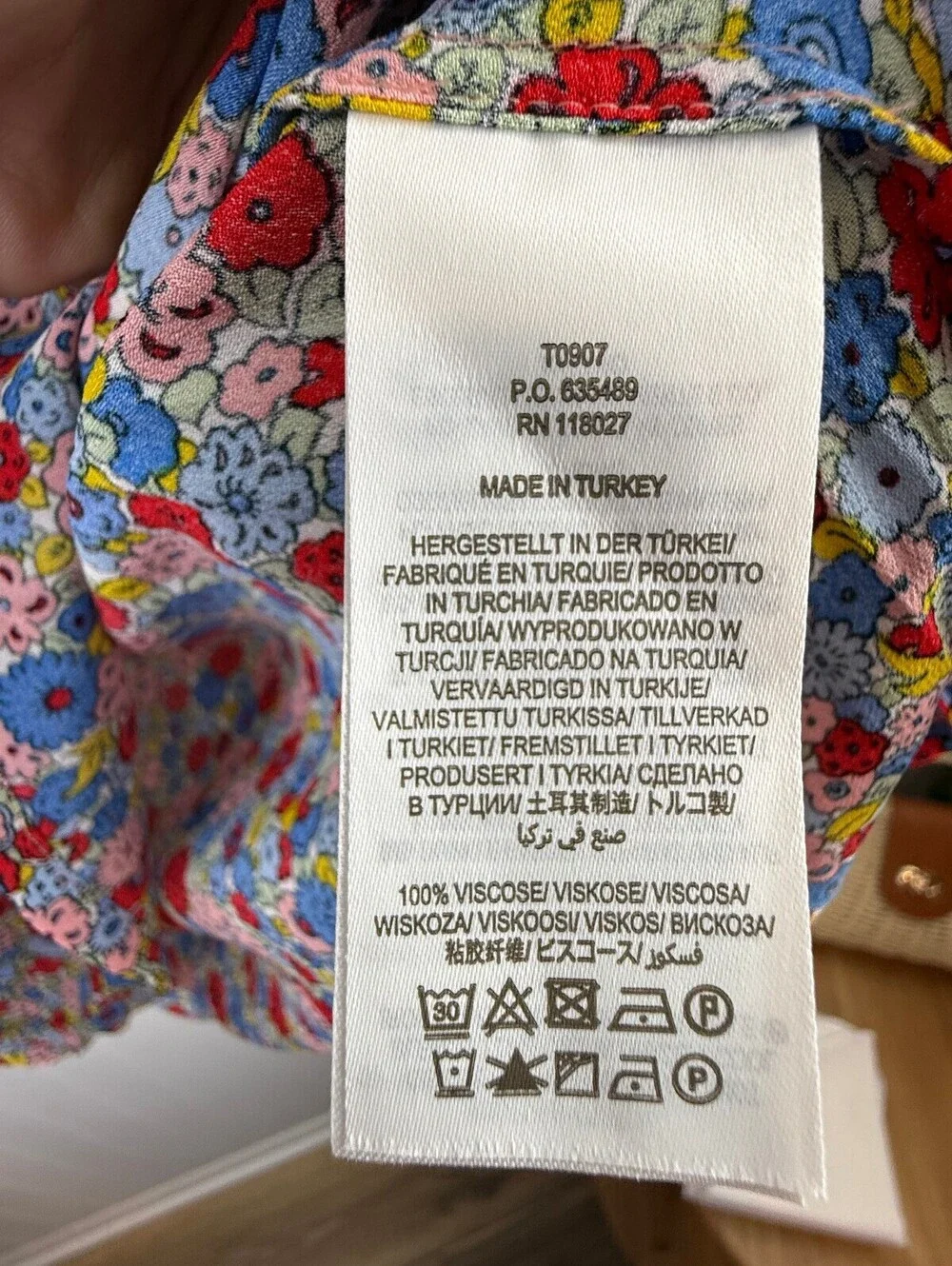 BODEN Red Floral Brightly Colored Printed Ruffle Bib Popover Blouse - Size - 4